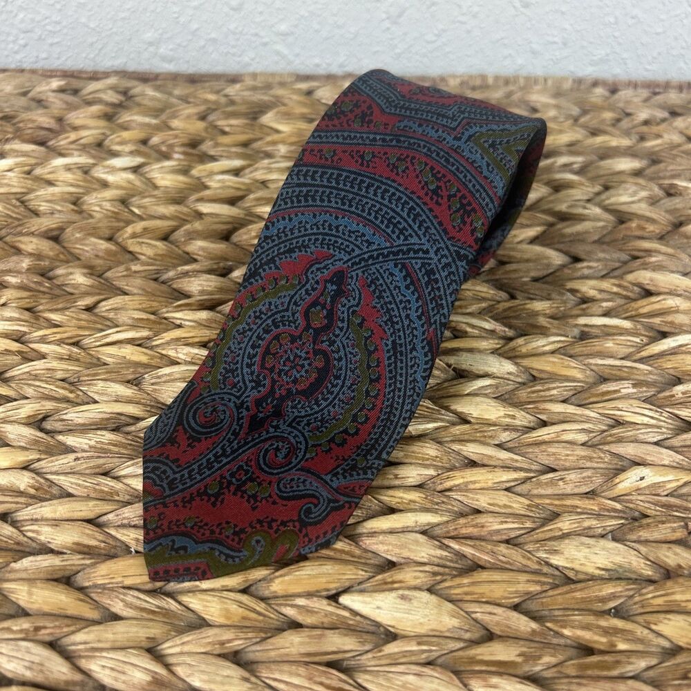 Vintage 50's Skinny Neck Tie CHRIS ANTHONY  Red Blue Silk Paisley 2.5”